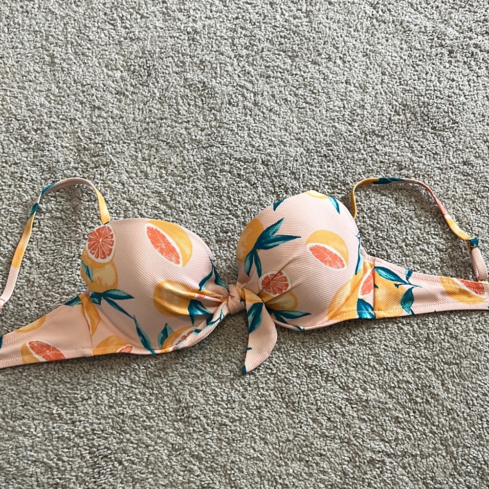 Bikini top